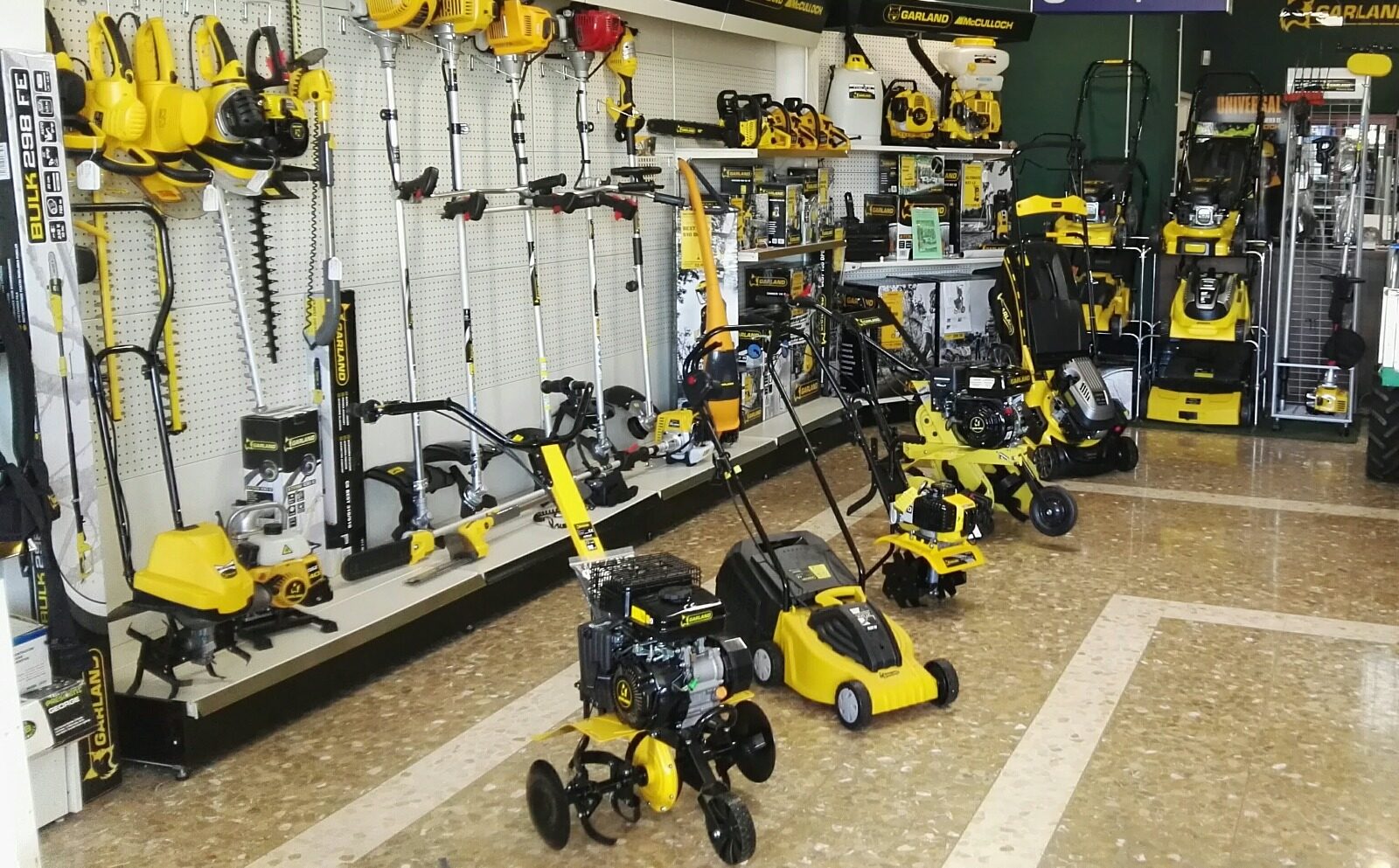 Showroom Plazas Maquinaria